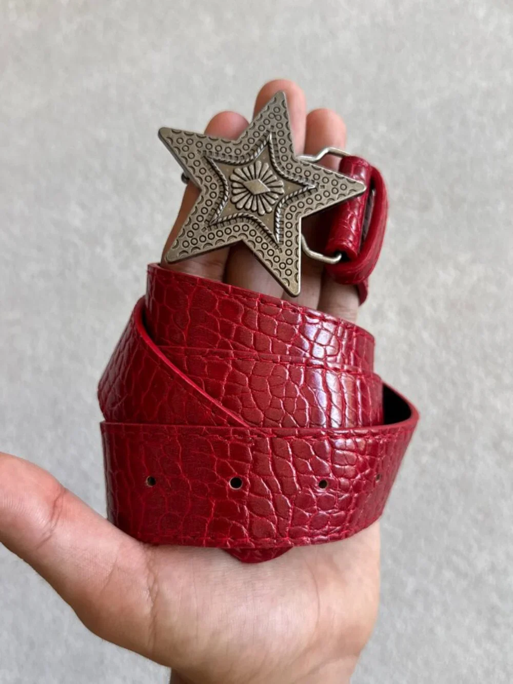 Red Croc Star Buckle Belt